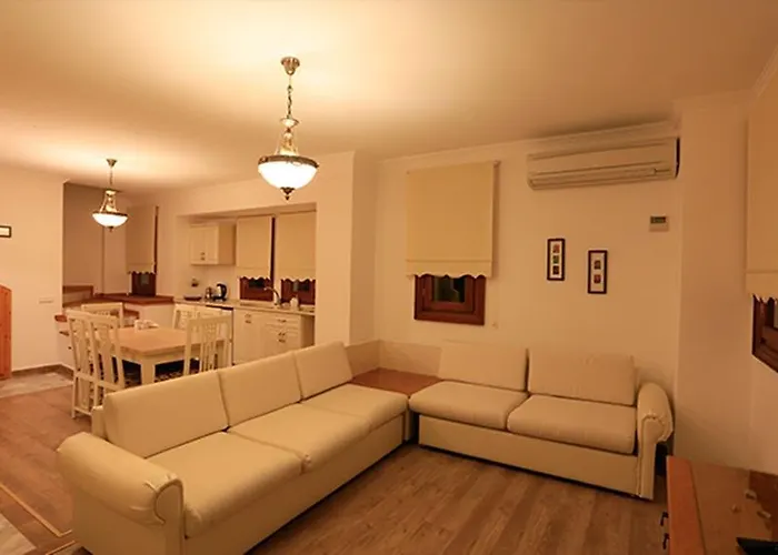 호텔 케르메 오토만 고코바 아키아카