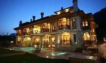 호텔 케르메 오토만 고코바 아키아카